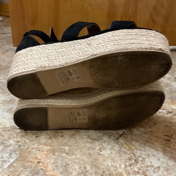 Qupid Size 9 Black Espadrilles - Picture 3 of 3